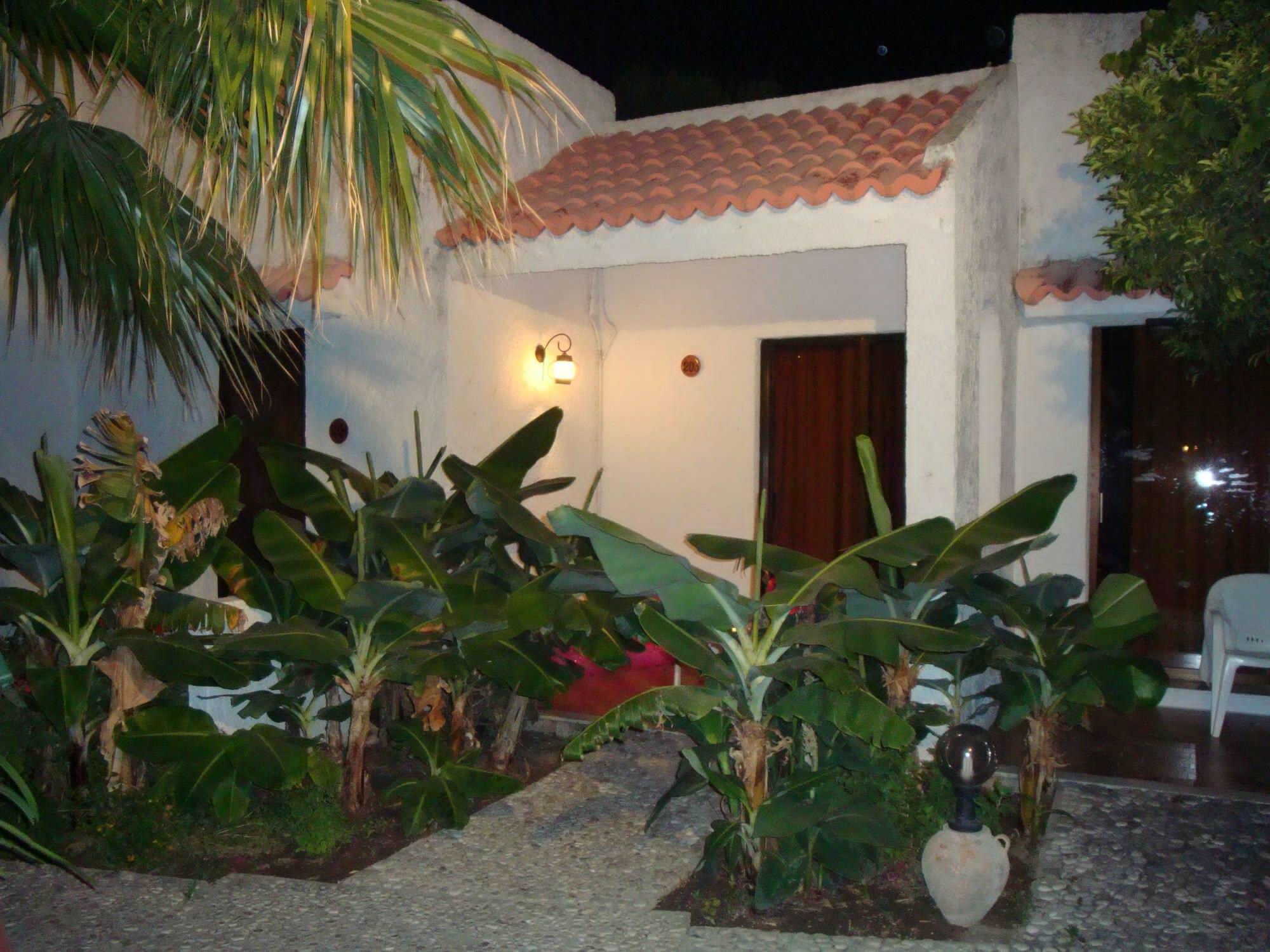 Oasis Hotel Bungalows Rhodes Afantou Luaran gambar